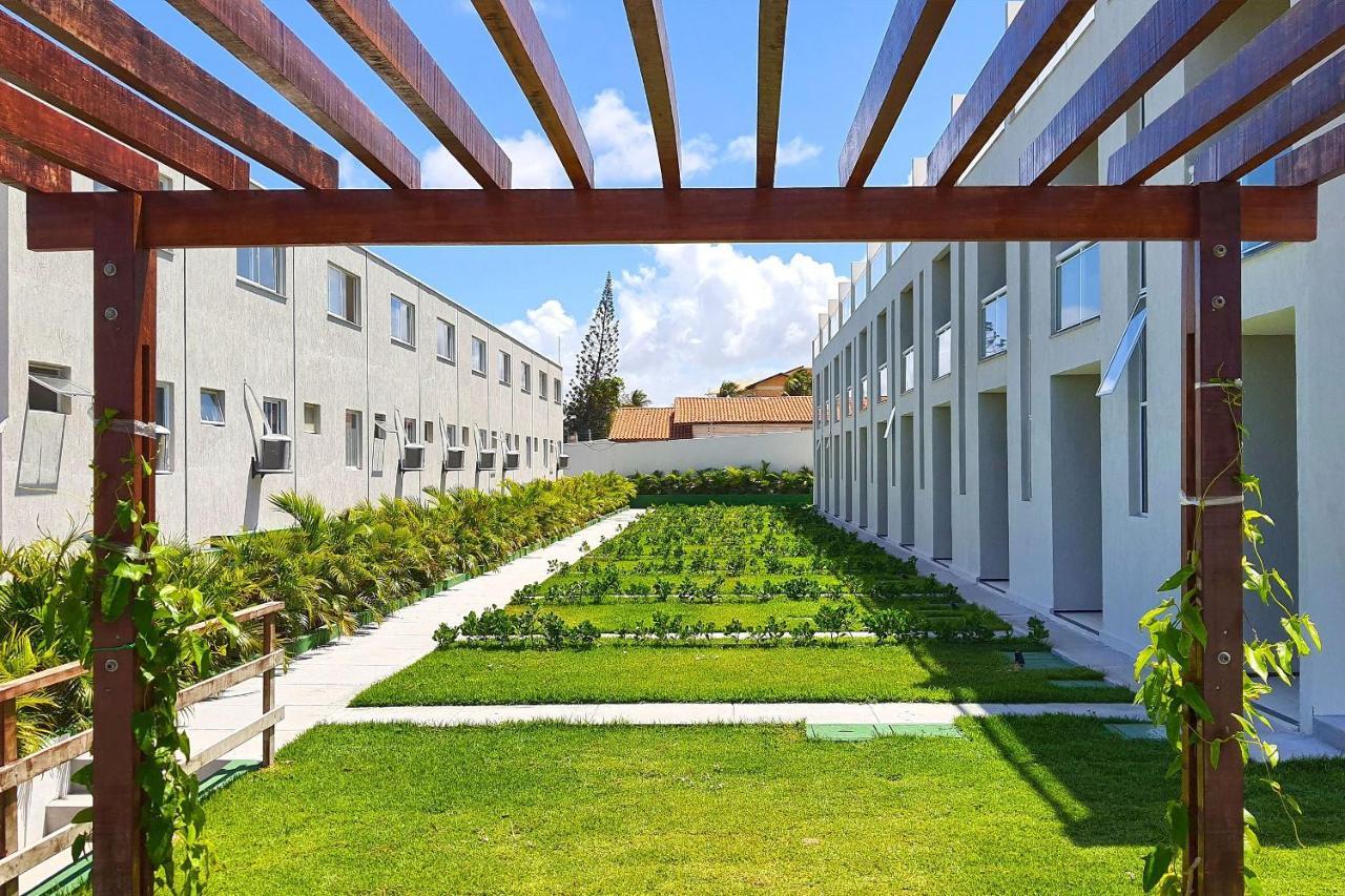 Beach Townhouses #C21 - Com Jacuzzi Por Carpediem Aquiraz Exteriör bild